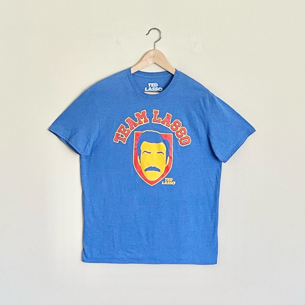 NEW Ted Lasso Team Lasso Graphic Blue T Shirt Adult size Large